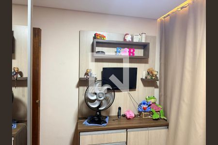 Quarto de apartamento para alugar com 2 quartos, 40m² em Itaim Paulista, São Paulo
