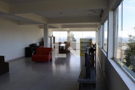 Sala 1 de casa para alugar com 6 quartos, 488m² em Refugio Bandeirantes, Barueri