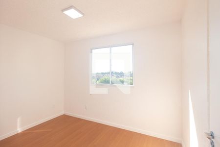 Quarto 1 de apartamento para alugar com 2 quartos, 46m² em Inhoaíba, Rio de Janeiro