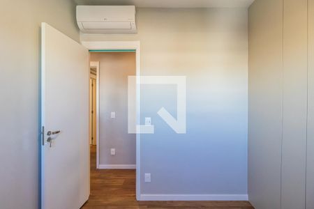 Quarto 1 de apartamento para alugar com 3 quartos, 76m² em  Nova Aldeinha, Barueri