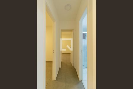 Corredor de apartamento para alugar com 2 quartos, 47m² em Jaraguá, São Paulo