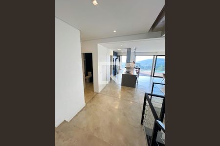 Sala de casa de condomínio à venda com 3 quartos, 308m² em Alphaville, Santana de Parnaíba