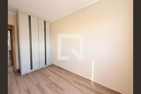 Quarto 1 de apartamento para alugar com 2 quartos, 54m² em Jardim do Lago, Jundiaí