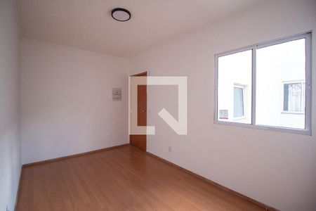 Sala de apartamento para alugar com 2 quartos, 45m² em Santo Antônio, Votorantim