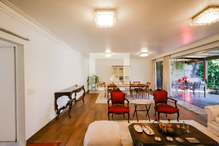 Sala de casa para alugar com 3 quartos, 560m² em Jardim Marajoara, São Paulo