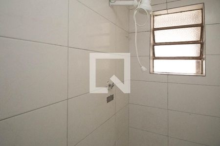 Banheiro de casa para alugar com 1 quarto, 45m² em Vila Nova Mazzei, São Paulo