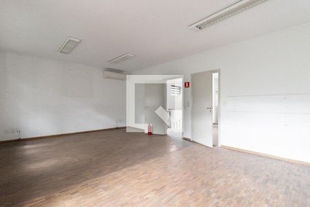 Casa à venda com 4 quartos, 337m² em Centro Histórico de São Paulo, São Paulo