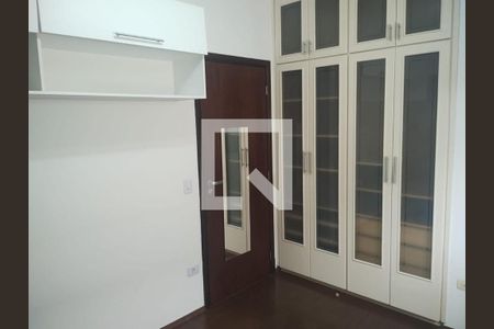 Casa à venda com 3 quartos, 212m² em Vila Mariza Mazzei, São Paulo
