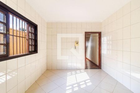 Casa à venda com 4 quartos, 300m² em Vila Anhanguera, São Paulo