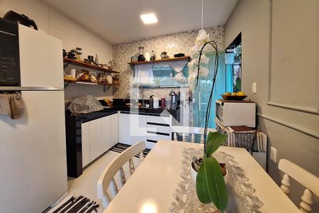 Cozinha de casa para alugar com 2 quartos, 120m² em São Gonçalo, São Gonçalo