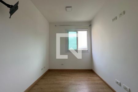 Quarto 1 de apartamento para alugar com 2 quartos, 56m² em Tingui, Curitiba