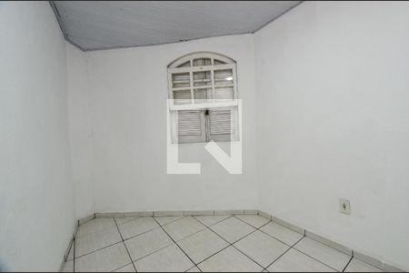 Quarto  de casa para alugar com 2 quartos, 36m² em Santa Efigênia, Belo Horizonte