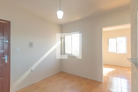 Apartamento à venda com 2 quartos, 40m² em Guajuviras, Canoas