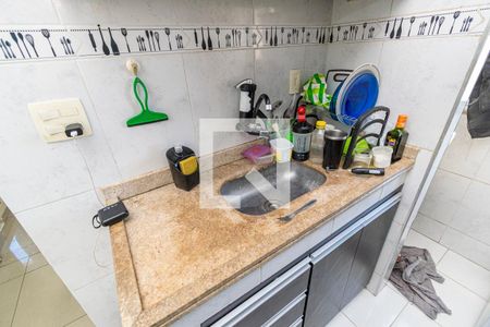 Cozinha de apartamento à venda com 1 quarto, 47m² em Irajá, Rio de Janeiro