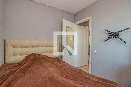 Quarto 1 de apartamento para alugar com 2 quartos, 42m² em Rubem Berta, Porto Alegre