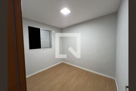 Quarto 3 de apartamento para alugar com 2 quartos, 42m² em Ipiranga, Ribeirão Preto