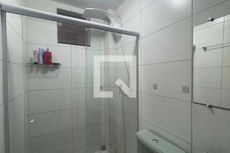 Banheiro de casa para alugar com 2 quartos, 70m² em Jardim Portugal, Duque de Caxias