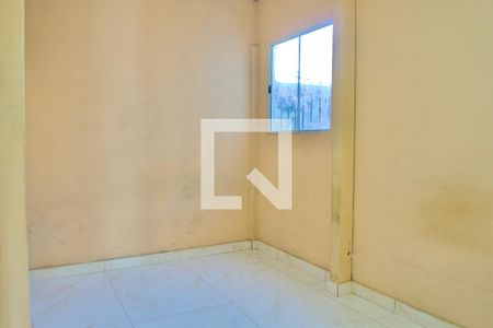 Quarto 2 de casa para alugar com 3 quartos, 75m² em Carlos Prates, Belo Horizonte