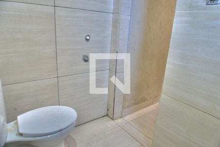 Suíte - Banheiro de casa para alugar com 3 quartos, 75m² em Carlos Prates, Belo Horizonte