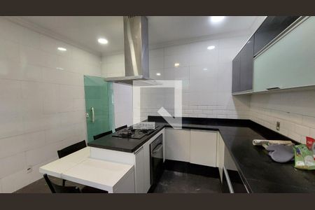 Cozinha de casa para alugar com 3 quartos, 300m² em Olinda, Nilópolis