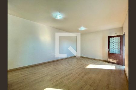 Apartamento para alugar com 3 quartos, 200m² em Ana Lucia, Belo Horizonte