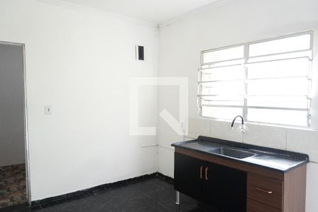 Casa para alugar com 2 quartos, 125m² em Jardim Camargo Novo, Ferraz de Vasconcelos
