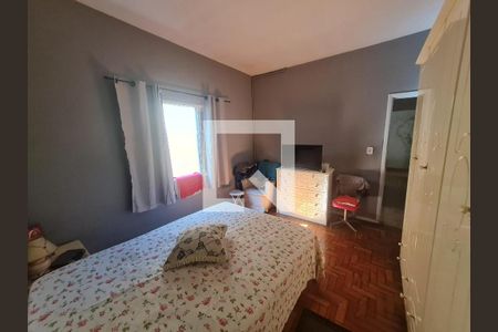 Casa à venda com 5 quartos, 200m² em Vila Pereira Barreto, São Paulo