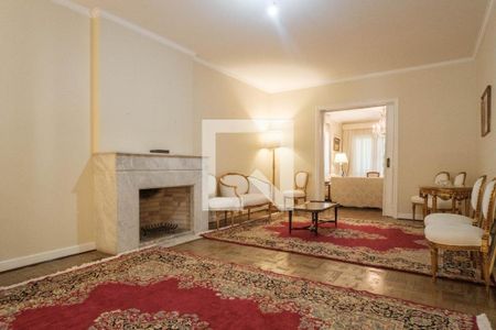 Casa à venda com 4 quartos, 500m² em Pinheiros, São Paulo