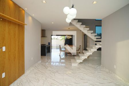 Sala de casa para alugar com 4 quartos, 230m² em Itaipuaçu, Maricá