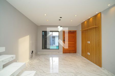Sala de casa para alugar com 4 quartos, 230m² em Itaipuaçu, Maricá