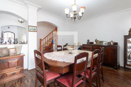 Casa à venda com 2 quartos, 180m² em Bela Vista, São Paulo
