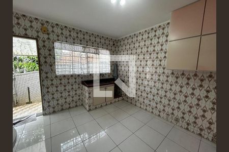 Casa à venda com 6 quartos, 308m² em Vila Maria Alta, São Paulo