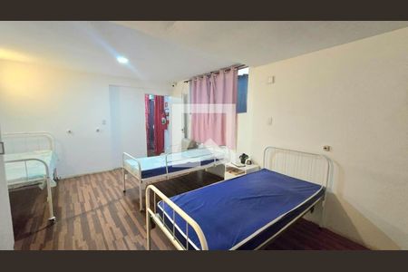 Casa à venda com 10 quartos, 249m² em Vila Santos, São Paulo