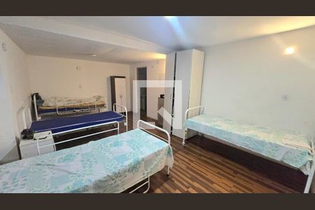 Casa à venda com 10 quartos, 249m² em Vila Santos, São Paulo