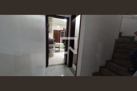 Casa à venda com 3 quartos, 104m² em Vila Carolina, São Paulo