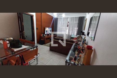Casa à venda com 3 quartos, 104m² em Vila Carolina, São Paulo