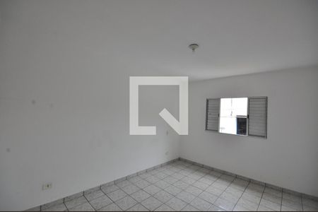 Quarto 1 de casa para alugar com 2 quartos, 300m² em Parque Edu Chaves, São Paulo