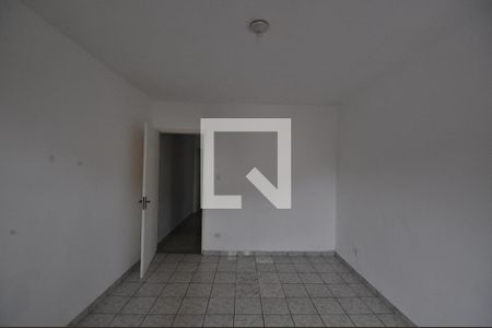 Quarto 1 de casa para alugar com 2 quartos, 300m² em Parque Edu Chaves, São Paulo