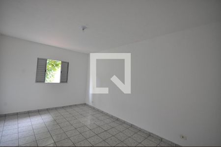 Quarto 2 de casa para alugar com 2 quartos, 300m² em Parque Edu Chaves, São Paulo