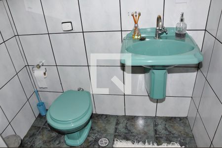 Detalhe - Banheiro Social de casa à venda com 4 quartos, 120m² em Vila Pirituba, São Paulo