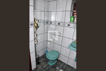 Detalhe - Banheiro Social de casa à venda com 4 quartos, 120m² em Vila Pirituba, São Paulo