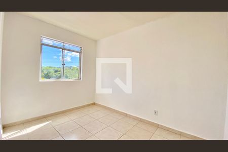 Quarto de apartamento para alugar com 2 quartos, 44m² em Santa Cândida, Curitiba