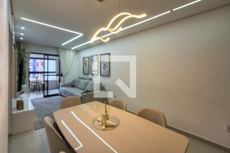 Sala de apartamento para alugar com 2 quartos, 80m² em Canto do Forte, Praia Grande
