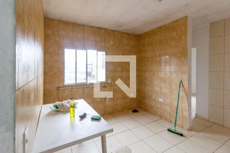 Cozinha de casa para alugar com 1 quarto, 60m² em Jardim do Triunfo, Guarulhos