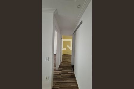 Corredor de apartamento para alugar com 2 quartos, 45m² em Jardim das Margaridas, Salvador