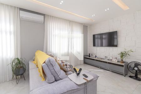 Sala de apartamento à venda com 3 quartos, 90m² em Santa Amelia, Belo Horizonte
