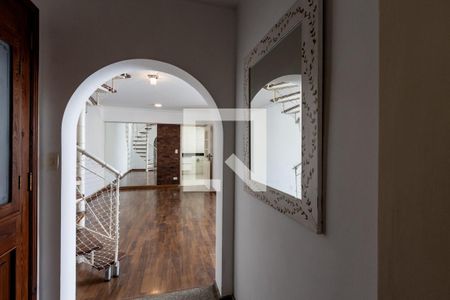 Hall de entrada de apartamento para alugar com 5 quartos, 267m² em Perdizes, São Paulo