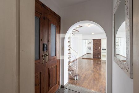 Hall de entrada de apartamento para alugar com 5 quartos, 267m² em Perdizes, São Paulo