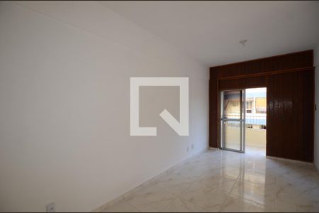 Sala de apartamento para alugar com 2 quartos, 60m² em Praça Seca, Rio de Janeiro