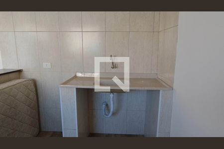 Casa à venda com 11 quartos, 200m² em Conjunto Promorar Estrada da Parada, São Paulo
